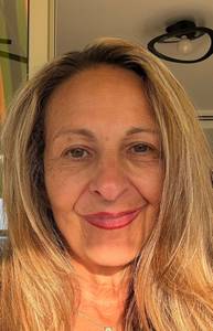 Femme célibataire 59 ans à 