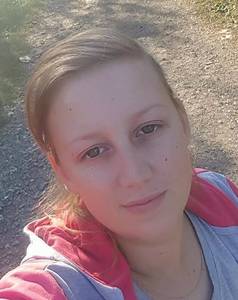Plan cul avec femme blonde  de lot