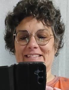 Femme célibataire 45 ans à Reims