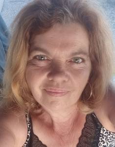 Femme célibataire 56 ans à Bourges