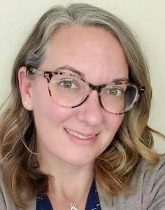 Femme célibataire 33 ans à Metz