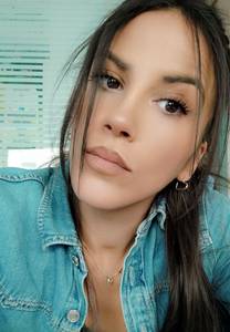 Femme célibataire 34 ans à Nice