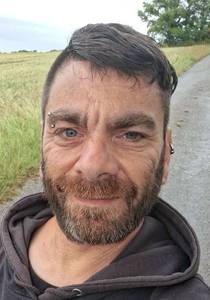 célibataire 48 ans