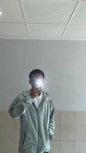 Tu veux prendre contact? célibataire 19 ans