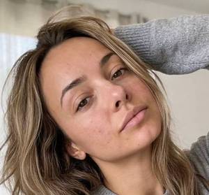 Femme célibataire 27 ans à Troyes