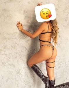 Luciasamarie31, femme coquine de 23 ans - Burgos