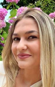 Femme célibataire 32 ans à Clermont-Ferrand