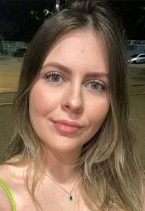 Petite coquine  coquine à plan-cul-vulbens