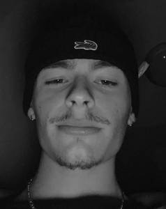 célibataire 22 ans