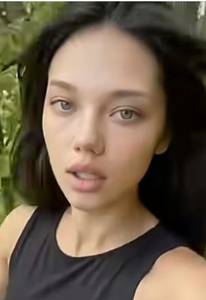 Femme célibataire 22 ans à Argenteuil