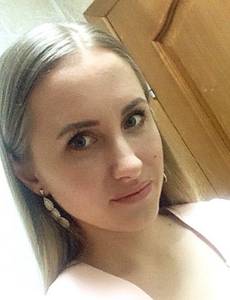 Femme célibataire 26 ans à Orleans