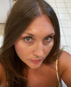 Femme célibataire 50 ans à Grenoble