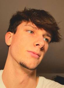 Tu veux prendre contact? célibataire 20 ans
