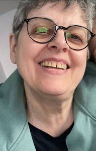 Femme célibataire 60 ans à Orleans
