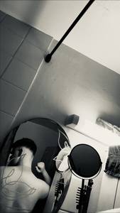 Femme masc 
Pas l� pour papoter pendant des semaines ou vendre du r�ve. Juste envie de passer du bon temps, sans attaches et sans prise de t�te.?