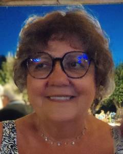 Femme célibataire 68 ans à Paris-11e