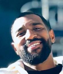 Bs2050, femme coquine de 18 ans - Valongo