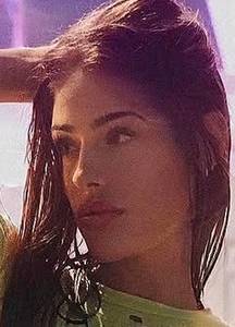 Petite coquine  de 32ans à plan-cul-coucouron