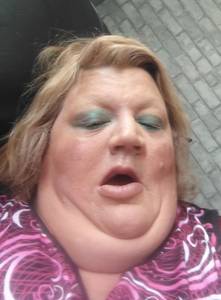 Femme célibataire 54 ans à Reims