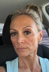 Femme célibataire 49 ans à La Chaux-de-Fonds
