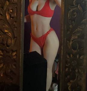 Petite coquine  coquine 