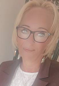 Femme célibataire 44 ans à Reims