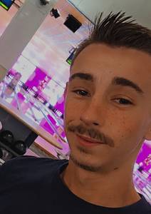 Photo du profil Spencer, 26 ans à Sommauthe