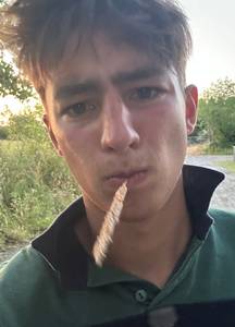 Julienhhsghdugd