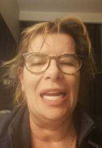 Femme célibataire 64 ans à Toulon