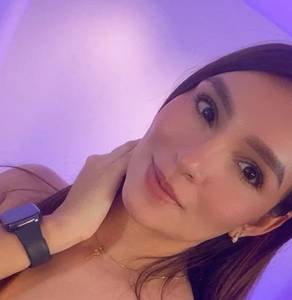 Femme coquine  de 34ans de saint-flour