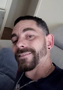 célibataire 18 ans