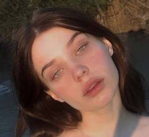 Femme célibataire 28 ans à Creteil