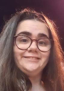 Femme célibataire 34 ans à Evry
