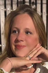 Femme célibataire 26 ans à Lyon