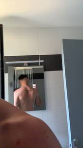 Photo du profil Courtney, 21 ans à Les Hauts de Grazaille