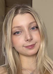 Rencontre coquine avec blonde  