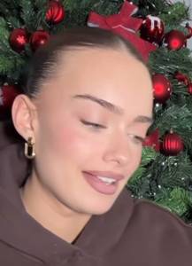 Femme célibataire 28 ans à Le-Mans