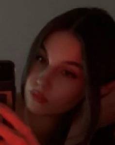 Plan cul avec femme châtain de 22ans 