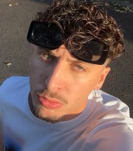 Photo du profil Bob, 21 ans à Nueil-les-Aubiers