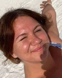 Plan cul rapide avec femme brune coquine 