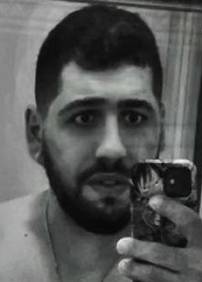 Tu veux prendre contact? célibataire de Nice
