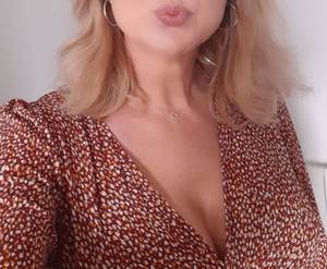 Femme célibataire 46 ans à Le-Havre