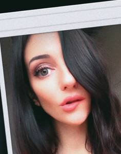 Adrienne rencontre avec Adrienne