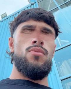 célibataire 23 ans