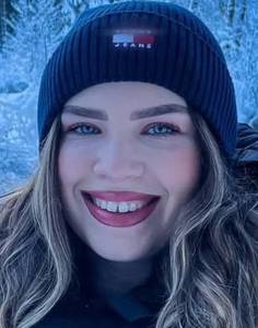 Femme célibataire 33 ans à 