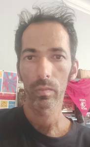 Tu veux prendre contact? célibataire 42 ans