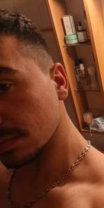 Photo du profil Cary, 20 ans à Thillois