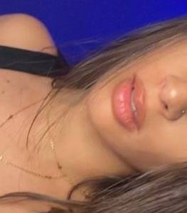 Femme coquine   à plan-cul-la-tronche