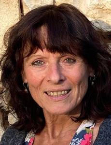 Femme célibataire 65 ans à Rennes