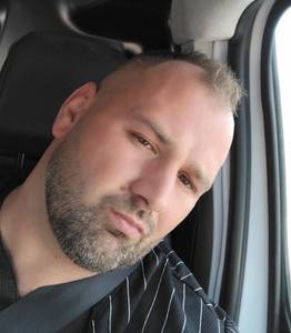 célibataire 32 ans